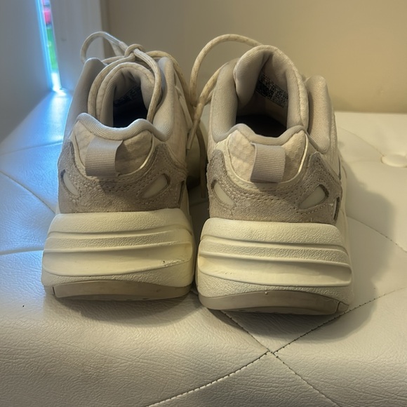 Adidas ZX 22 BOOST SHOES - Picture 6 of 7